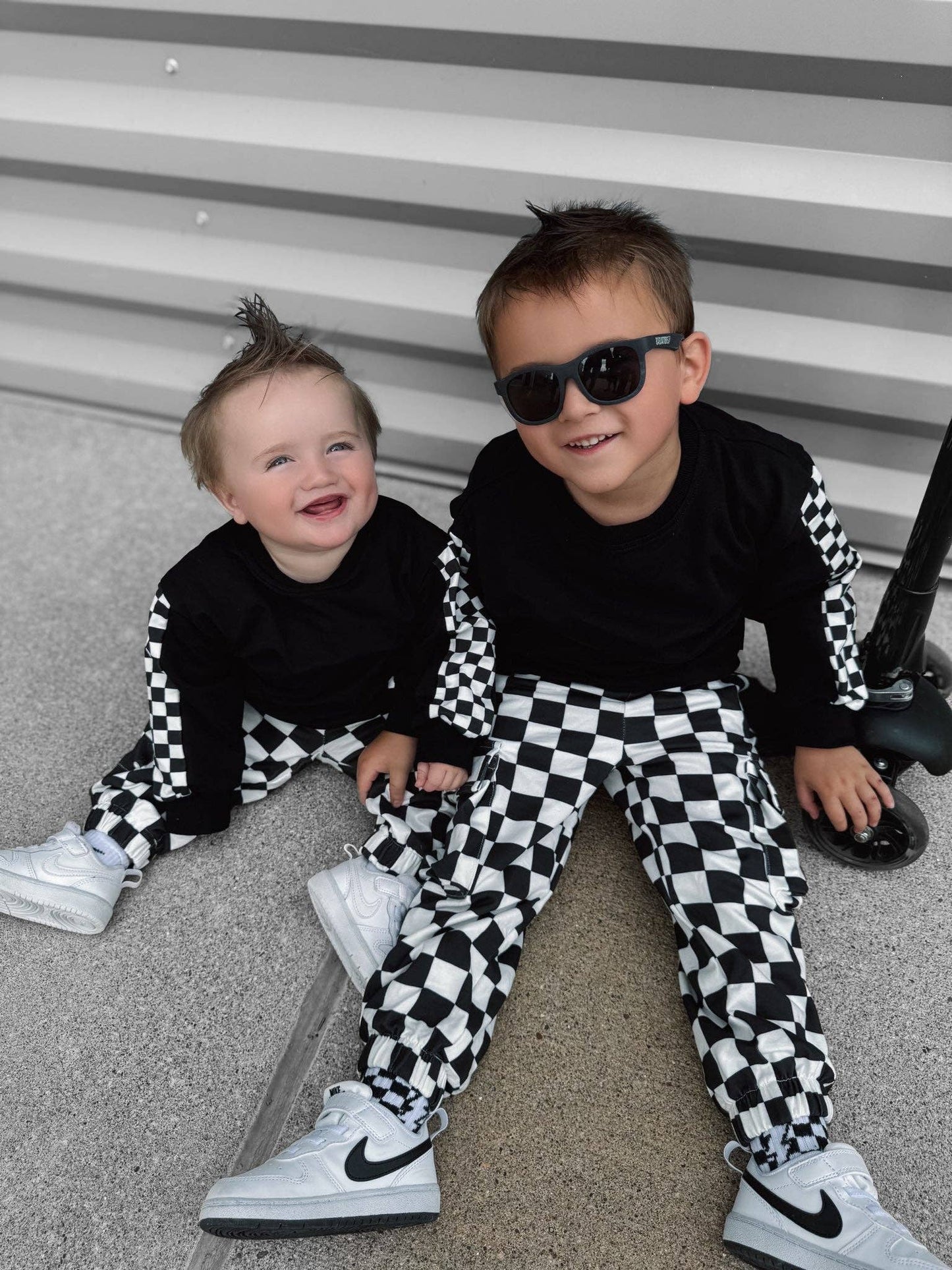 SD CHECKERED • KIDS CARGO SWEATPANTS 2.0