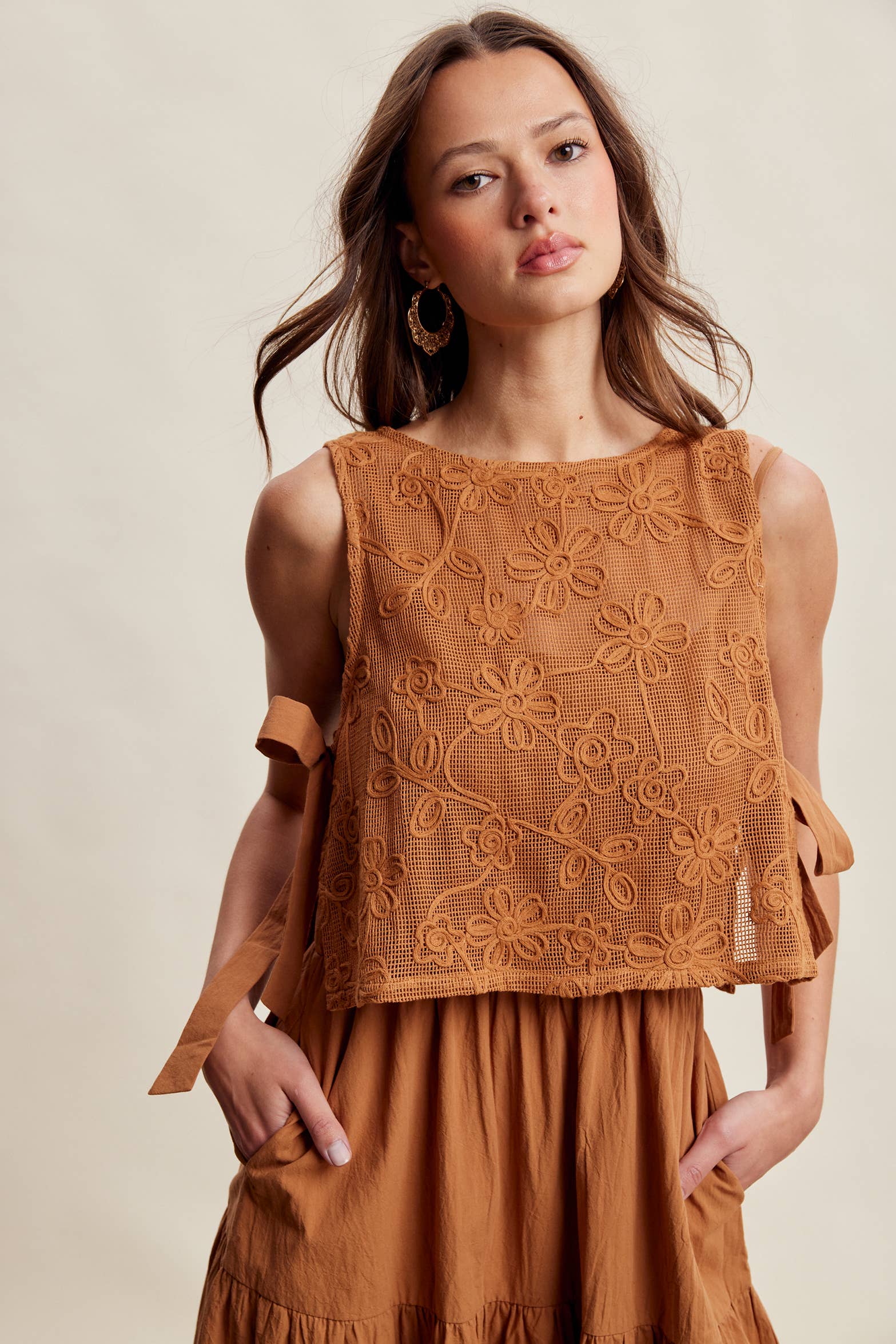 Embroidered Lace Vest & Sleeveless Midi Dress Set LD1651