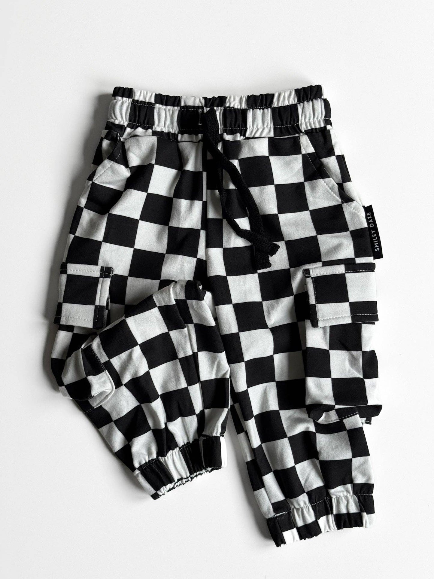 SD CHECKERED • KIDS CARGO SWEATPANTS 2.0
