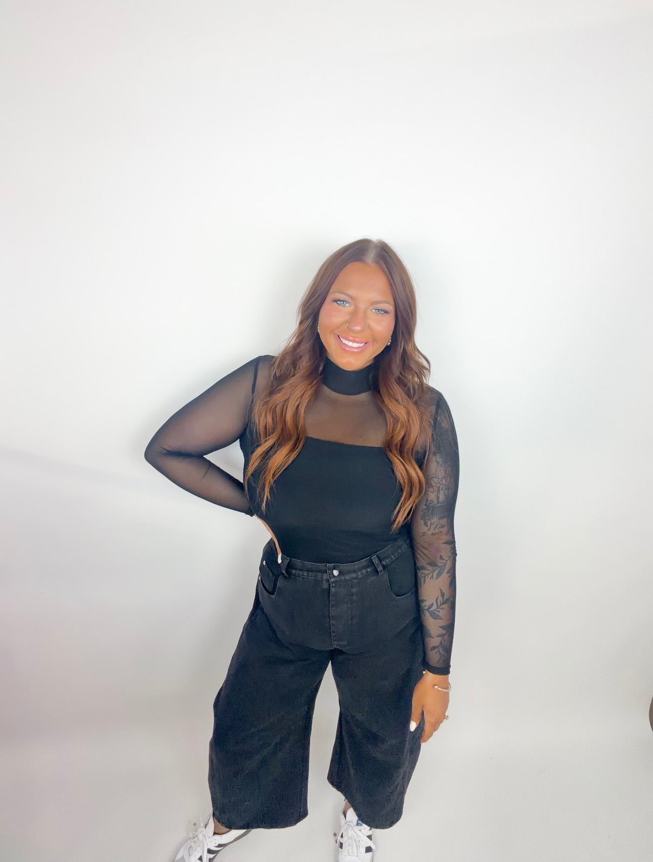 Black barrel jeans