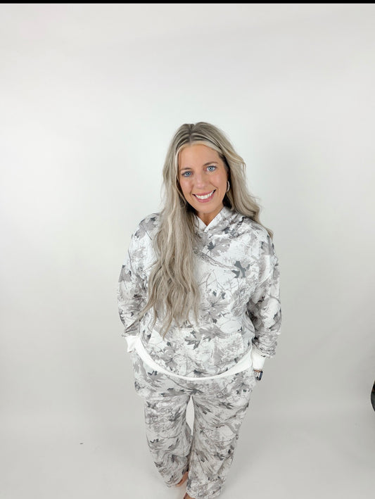 Camo Baggy Pullover Drawstring Pants Set (S-XL)